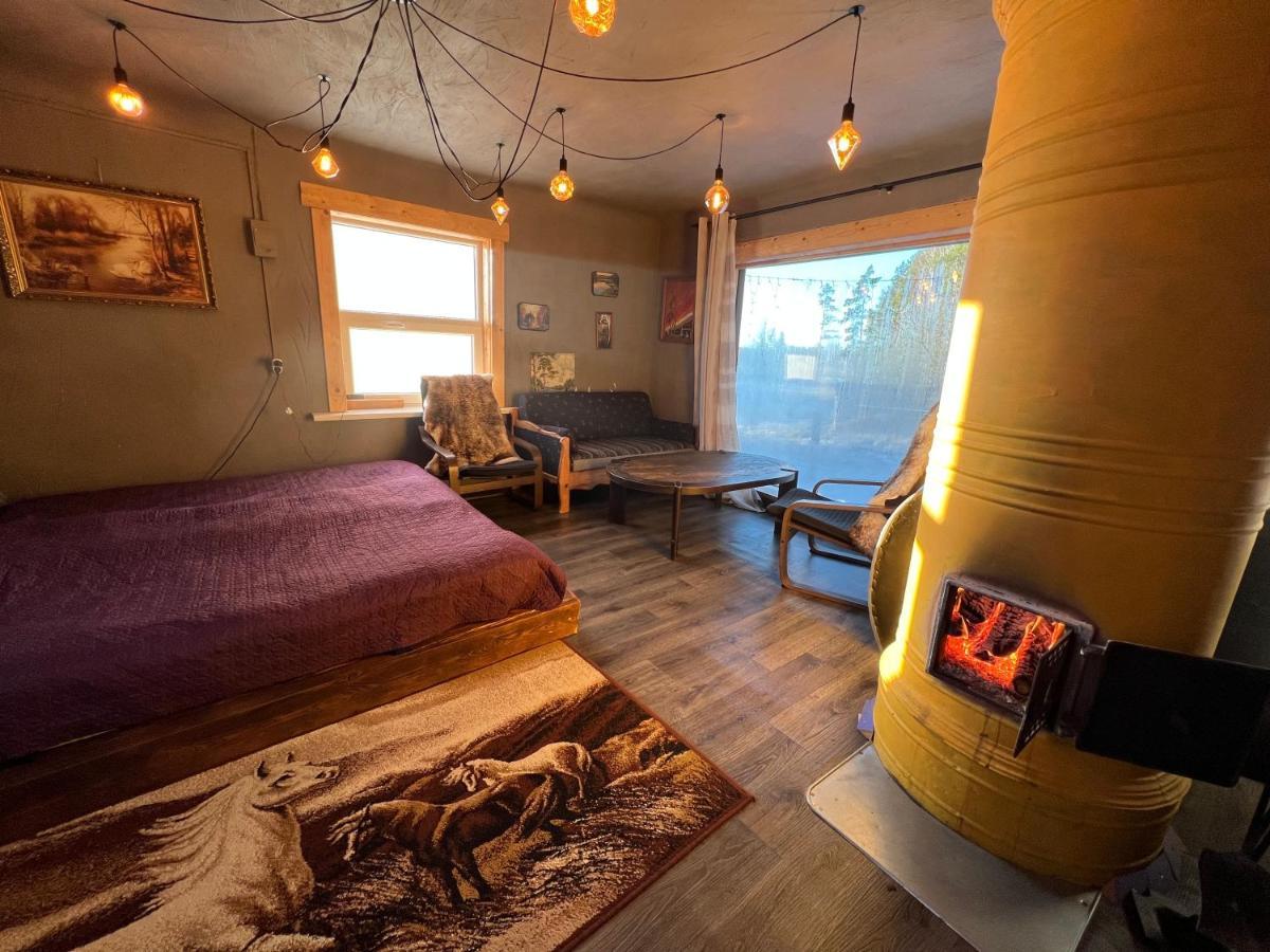 Private Farm Jakuzzi Sauna In The Forest Talsi Exterior photo